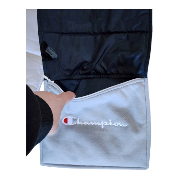 Champion Reversible Puffer Scarf with Pockets One Size - Navy Gray White Winter - Picture 5 of 9